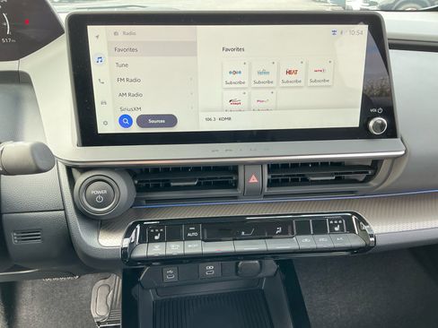 Certified 2025 Toyota Prius XLE image 12