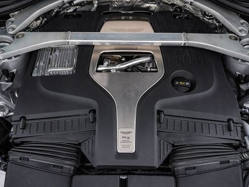 Used 2026 Aston Martin DBX S AWD/4WD image 34