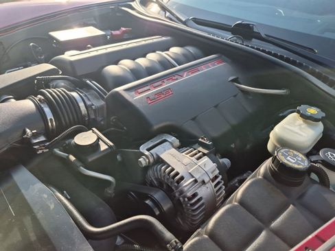 Used 2008 Chevrolet Corvette Coupe w/ Preferred Equipment Group RWD image 31
