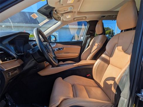 Used 2016 Volvo XC90 T6 Inscription w/ Protection Package Plus image 14