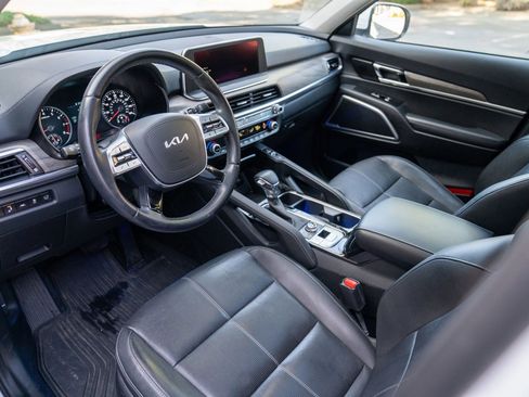 Used 2022 Kia Telluride EX w/ Towing Package image 4