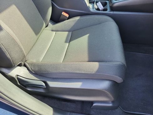 Used 2023 Honda CR-V LX image 21