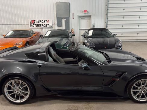 Used 2019 Chevrolet Corvette Grand Sport RWD image 4