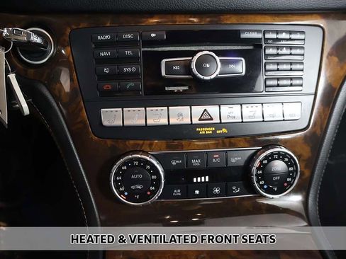 Used 2013 Mercedes-Benz SL 550 w/ Premium Pkg image 8