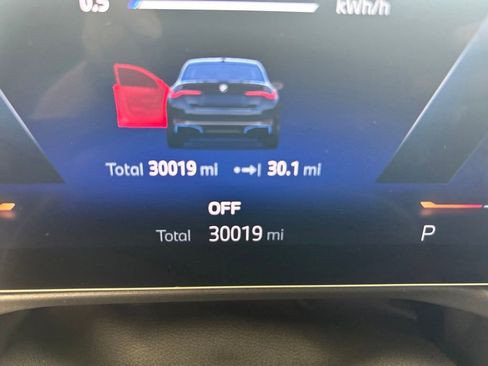 Used 2024 BMW i4 xDrive40i AWD/4WD image 48