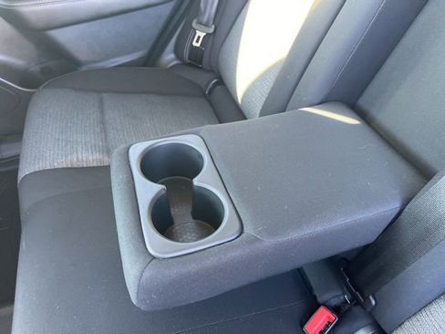 Used 2021 Nissan Rogue SV image 35