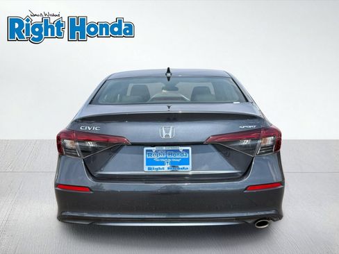 Used 2025 Honda Civic Sport image 7