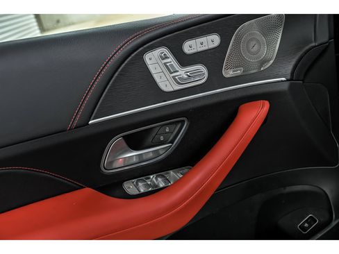 Certified 2024 Mercedes-Benz GLE 53 AMG 4MATIC image 9