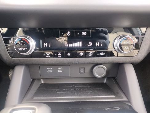 New 2026 Mitsubishi Outlander SE image 25