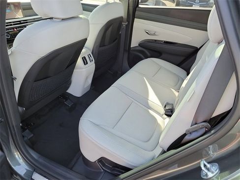 New 2025 Hyundai Tucson Limited image 21