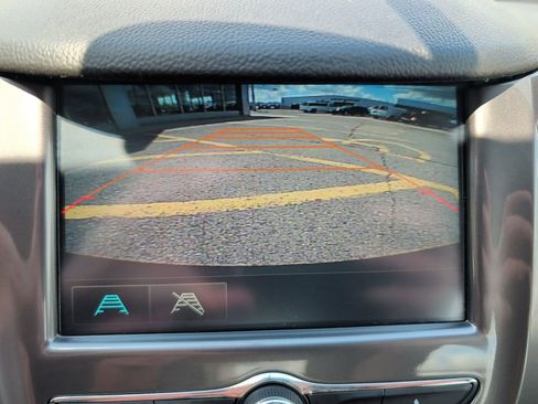 Used 2017 Chevrolet Cruze LT FWD image 14