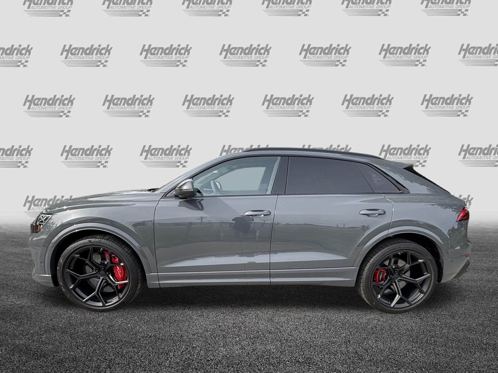 Used 2026 Audi RS Q8 performance AWD/4WD image 7