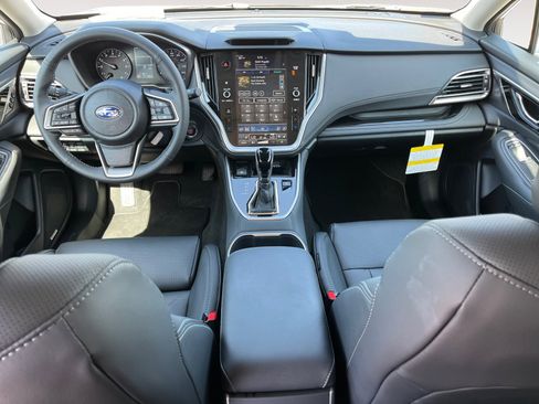 Certified 2025 Subaru Outback Touring XT AWD/4WD image 11