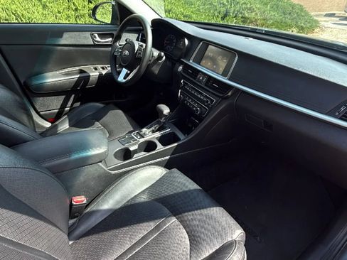 Used 2020 Kia Optima SE FWD image 21