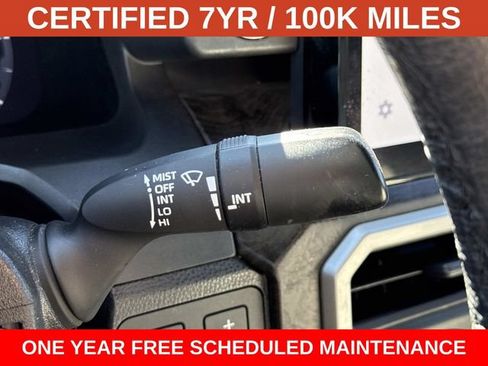 Used 2025 Toyota Tacoma Limited AWD/4WD image 26
