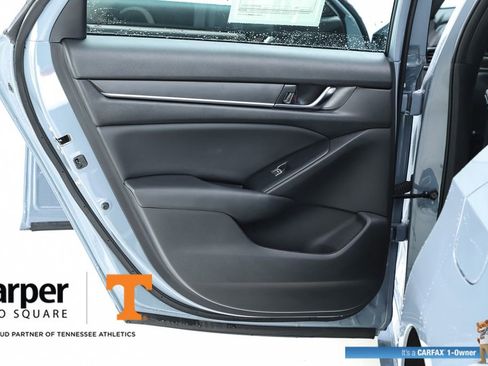 Used 2021 Honda Accord Sport image 17