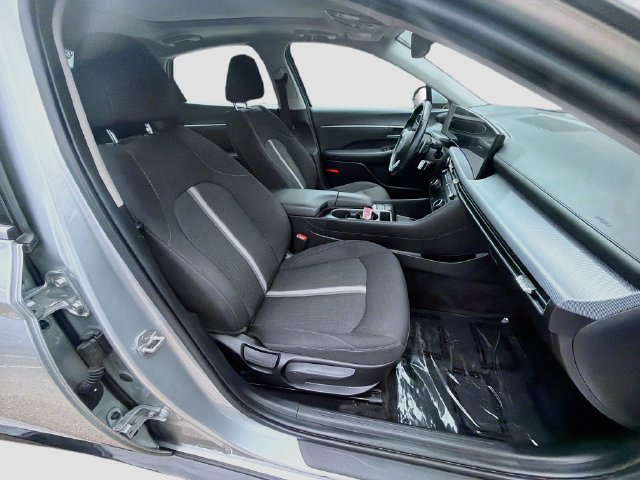 Used 2024 Hyundai Sonata SEL w/ Convenience Package FWD image 30