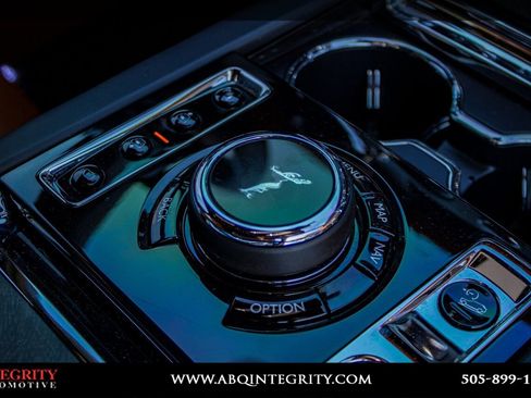 Used 2022 Rolls-Royce Cullinan w/ Dynamic Package image 54