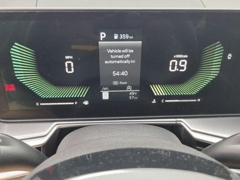 Used 2025 Kia Sorento LX image 23