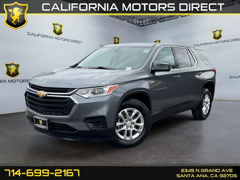 Used 2019 Chevrolet Traverse LS FWD image 1