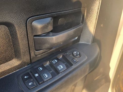 Used 2022 RAM 2500 Tradesman w/ Protection Group AWD/4WD image 4