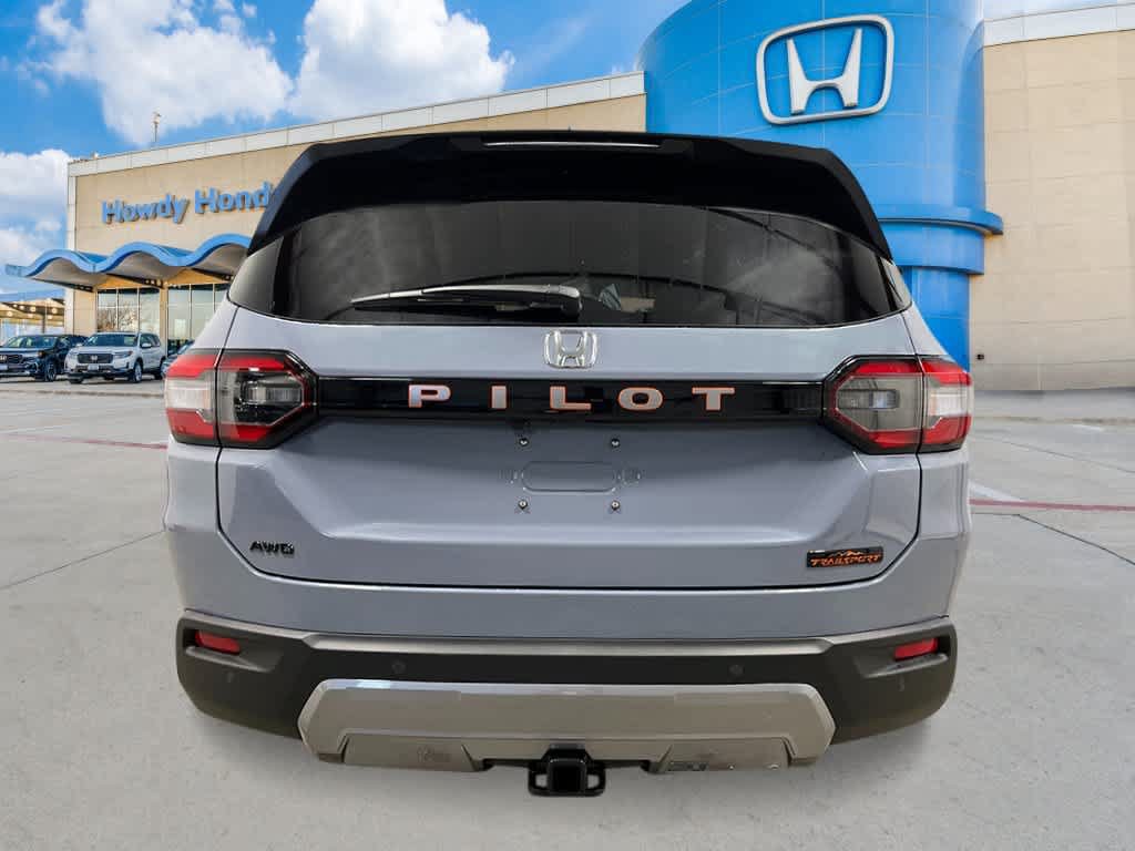 New 2026 Honda Pilot TrailSport image 4