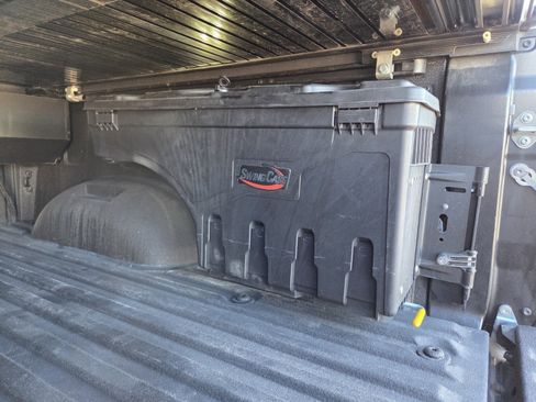 Used 2023 Toyota Tundra 1794 Edition image 15