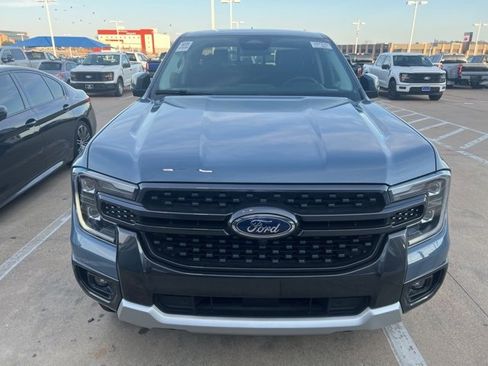 Used 2025 Ford Ranger Lariat w/ Trailer Tow Package image 2