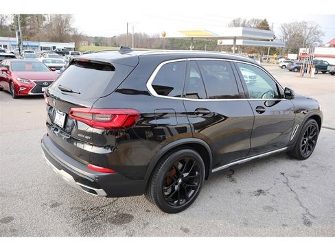 Used 2019 BMW X5 xDrive40i w/ Convenience Package image 5