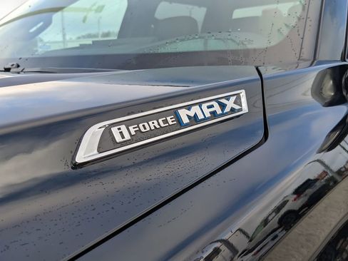 Used 2025 Toyota Tundra Platinum w/ TRD Performance Package (TMS) image 8