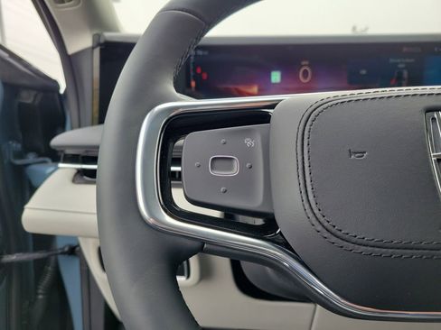 New 2026 Lincoln Nautilus Premier image 24