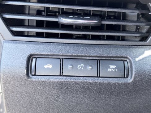 Used 2023 Nissan Altima 2.5 SR FWD image 20