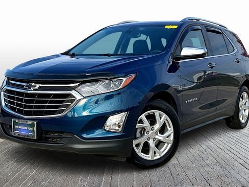 Used 2020 Chevrolet Equinox Premier image 3