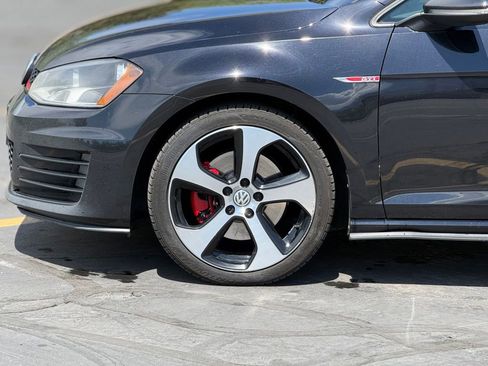 Used 2017 Volkswagen GTI S FWD image 8