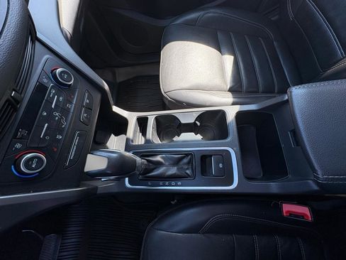 Used 2018 Ford Escape SEL w/ Ford Safe & Smart Package image 31