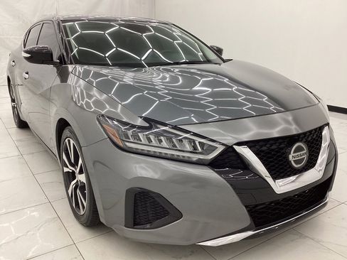 Used 2021 Nissan Maxima 3.5 SV w/ Floor Mat Group FWD image 3