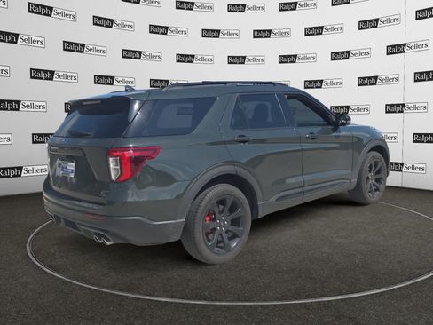 Used 2022 Ford Explorer ST w/ Equipment Group 401A AWD/4WD image 5
