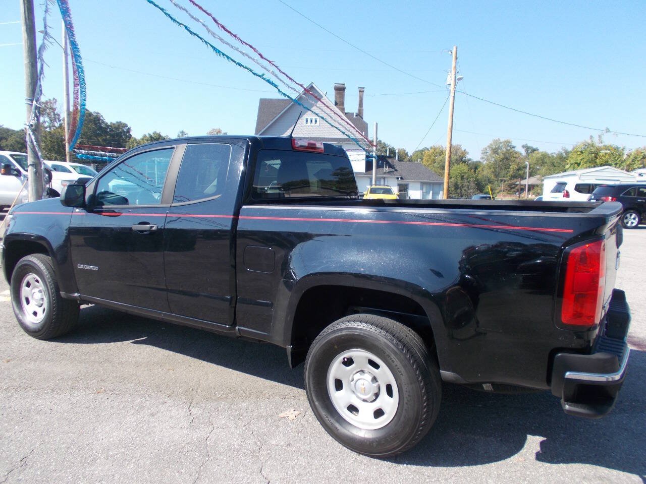 Used 2019 Chevrolet Colorado W/T RWD image 16