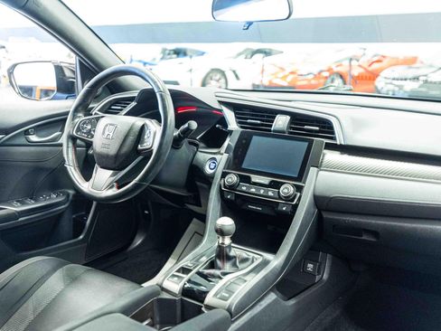 Used 2018 Honda Civic Si image 14