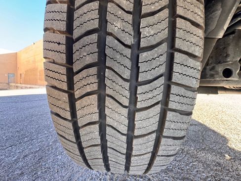 Used 2022 Jeep Wrangler Unlimited Sahara image 9