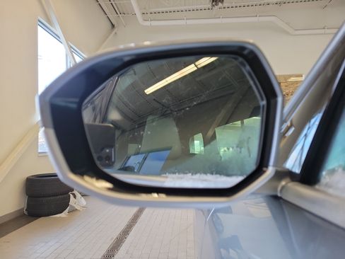 Used 2026 BMW X3 xDrive30 w/ Premium Package AWD/4WD image 10