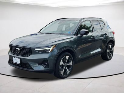 Certified 2026 Volvo XC40 B5 Plus