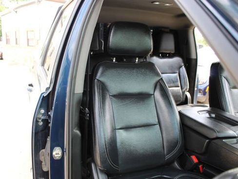 Used 2020 Chevrolet Silverado 2500 LT w/ All Star Edition AWD/4WD image 38