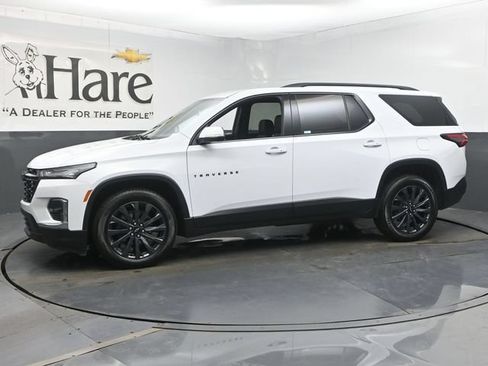 Used 2023 Chevrolet Traverse RS w/ LPO, Floor Liner Package AWD/4WD image 33
