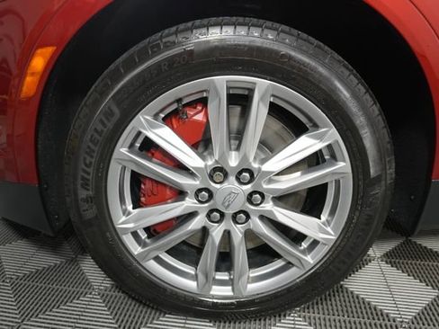 Used 2023 Cadillac XT5 Sportv w/ Technology Package image 9