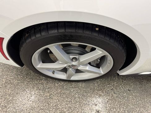 Used 2015 Chevrolet Corvette Stingray Coupe w/ 2LT Preferred Equipment Group RWD image 21