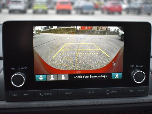 Used 2024 Honda CR-V Sport image 28