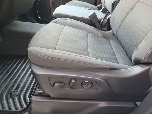 Used 2025 Chevrolet Silverado 2500 LT w/ Convenience Package AWD/4WD image 23