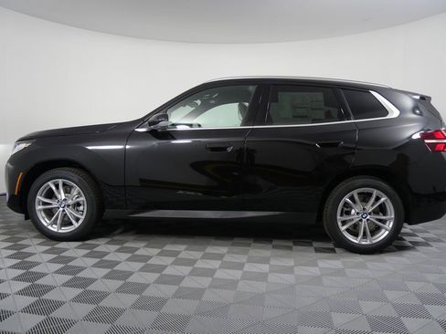 Used 2025 BMW X3 xDrive30i w/ Convenience Package image 6