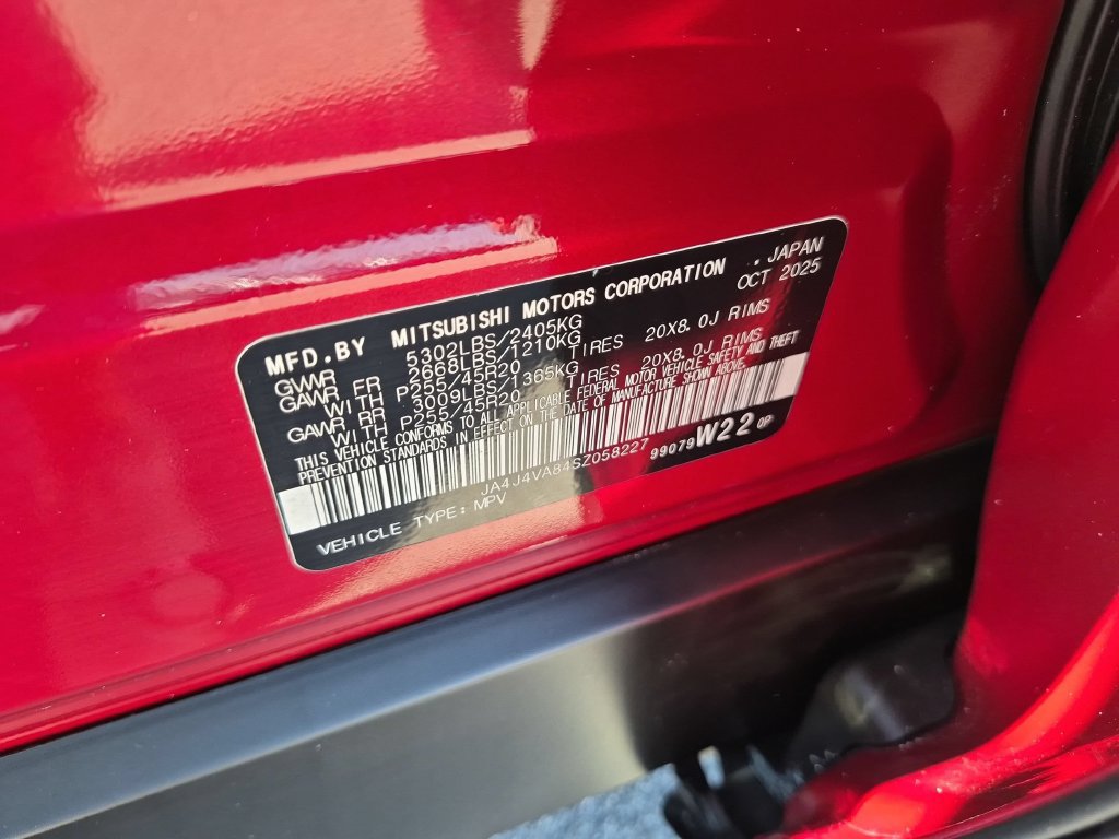 Used 2025 Mitsubishi Outlander SE AWD/4WD image 36